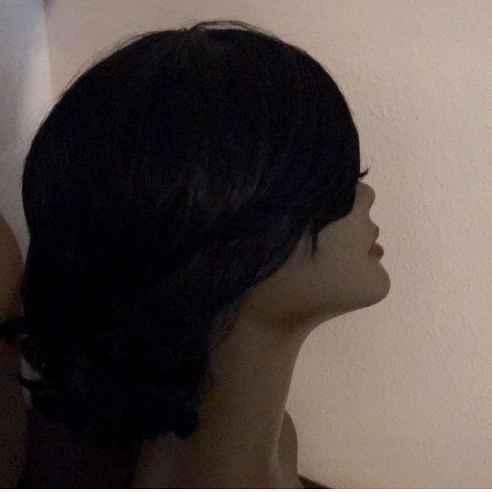Wig - Picture 3 of 3